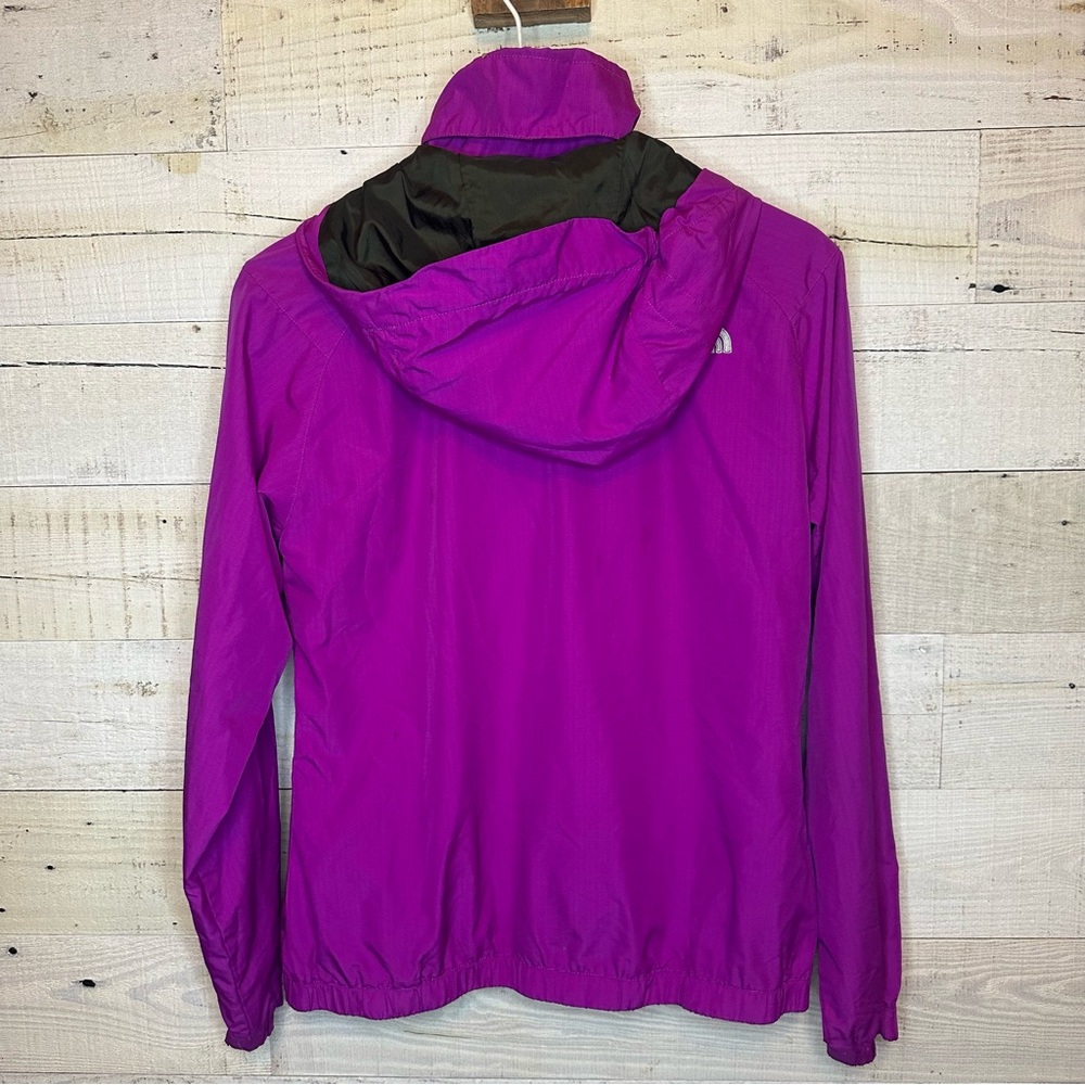The North Face Magenta Jacket Women’s Medium - Picture 3 of 9